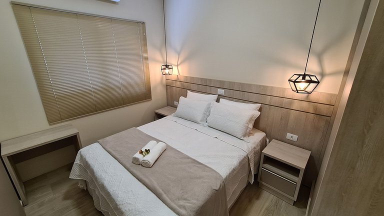 Novíssima e linda casa com PISCINA na região central de Foz