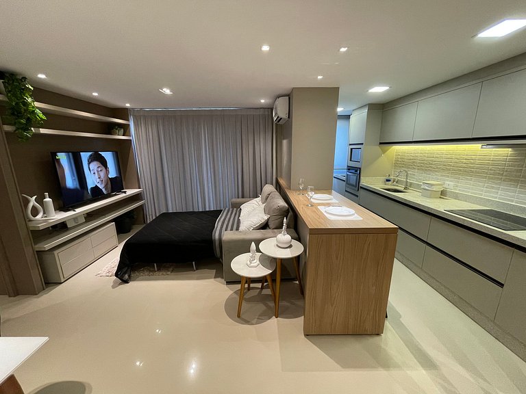 Apartamento Studio no último andar no CENTRO de FOZ com lind