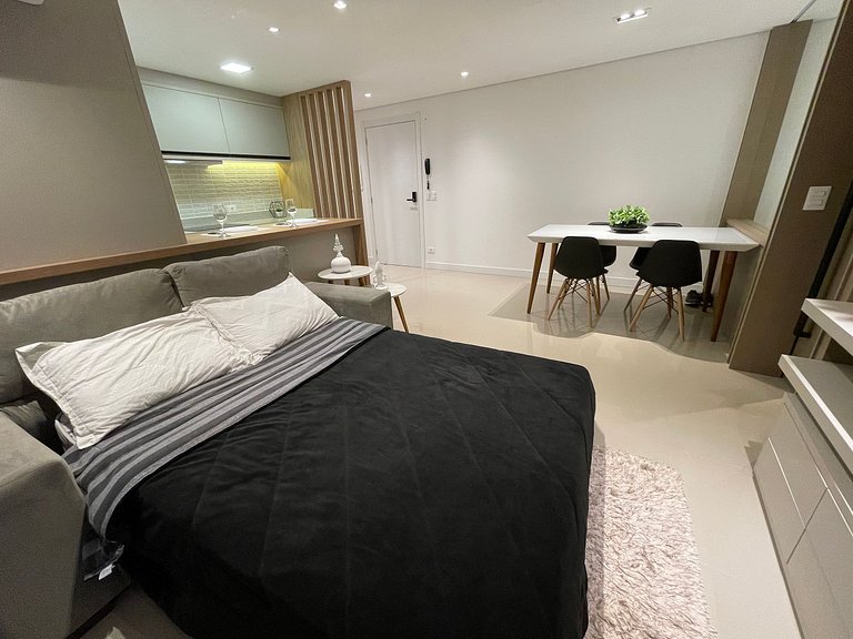 Apartamento Studio no último andar no CENTRO de FOZ com lind