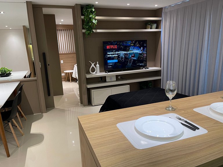 Apartamento Studio no último andar no CENTRO de FOZ com lind