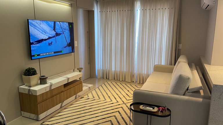 Studio no último andar no CENTRO de FOZ com vista para o rio