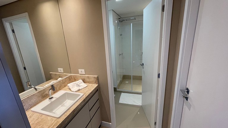 Studio no último andar no centro com vista