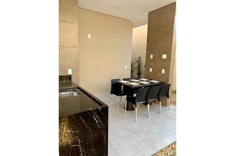Casa com Piscina e Churrasqueira - Pet Friendly