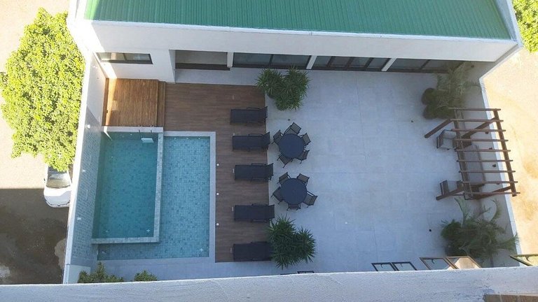 Apt no Centro de Foz com Garagem