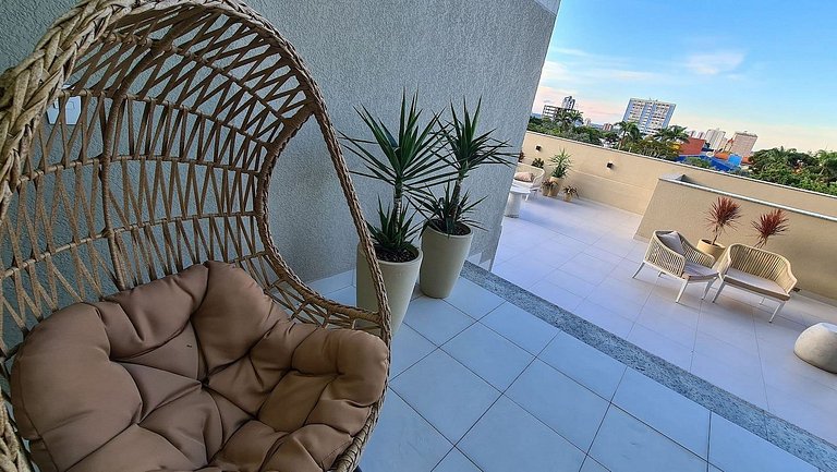 Apto novo primeiro da cidade decorado com Feng Shui