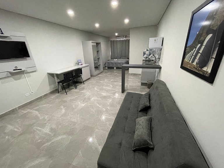 Novíssimo apartamento Studio a poucos passos do Paraguai - V