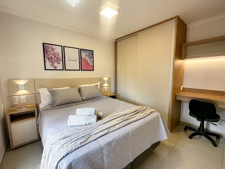 Apt no Centro - Av. Schimmelpfeng a 1 Quadra