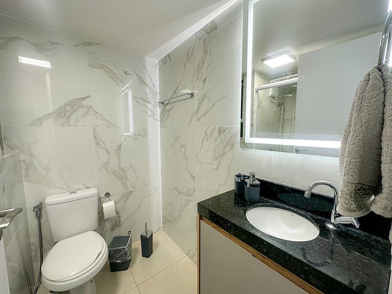 Apt no Centro - Av. Schimmelpfeng a 1 Quadra