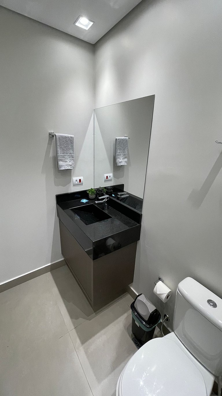 Studio Novo no Centro de Foz - Garagem