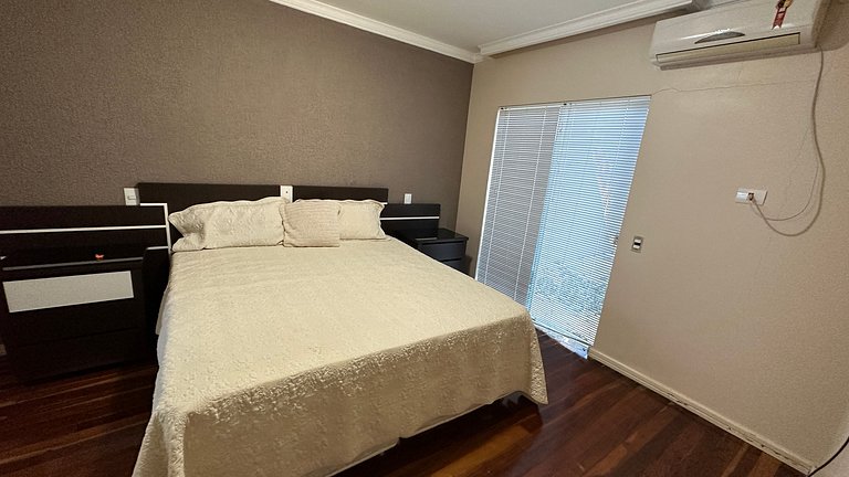 Casa com piscina em Foz do Iguaçu