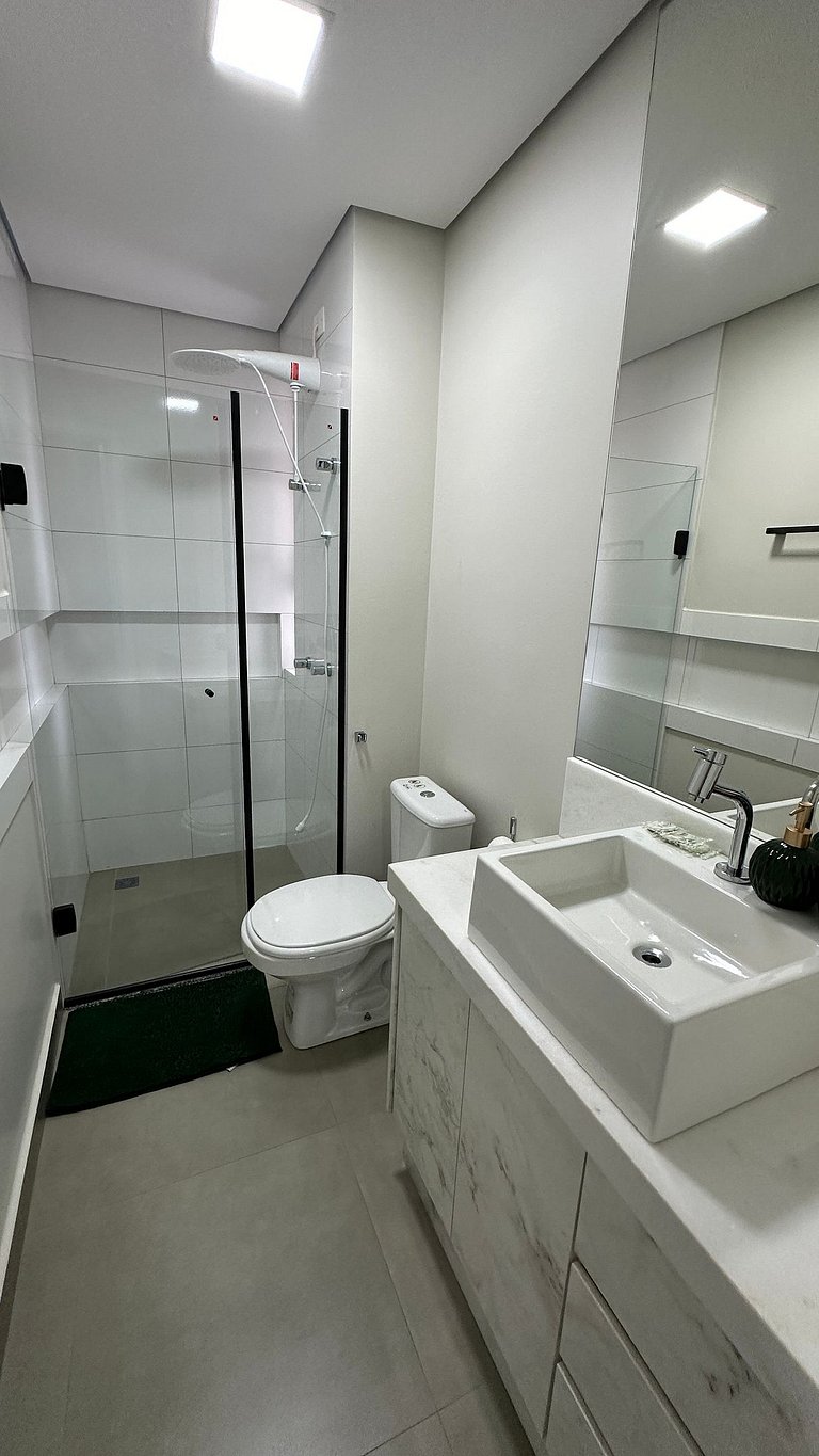 Apt com dois quartos no centro de Foz do Iguaçu