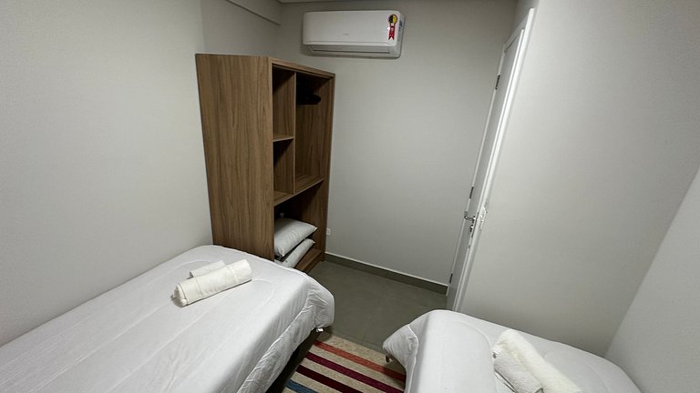 Apt com dois quartos no centro de Foz do Iguaçu