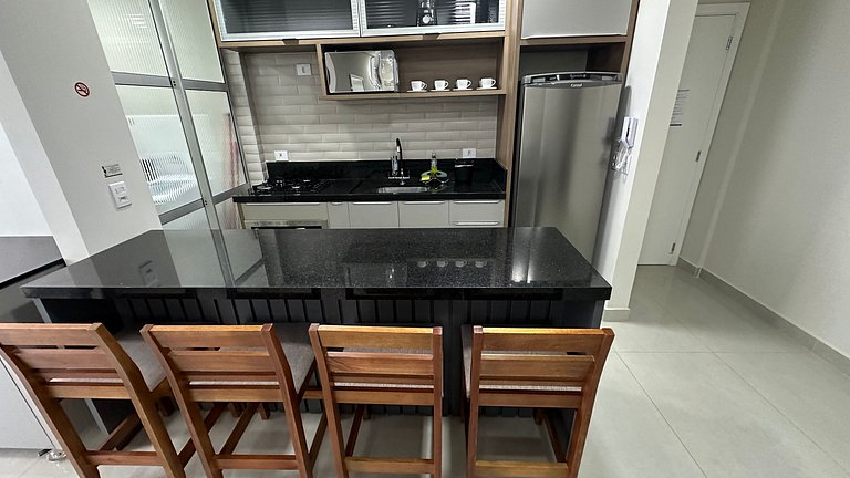 Amplo e novo apartamento a poucos passos do Shopping JL - Ce