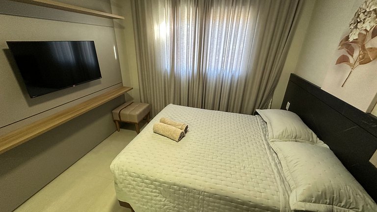 Novo e moderno apt ao lado do Shopping - Centro