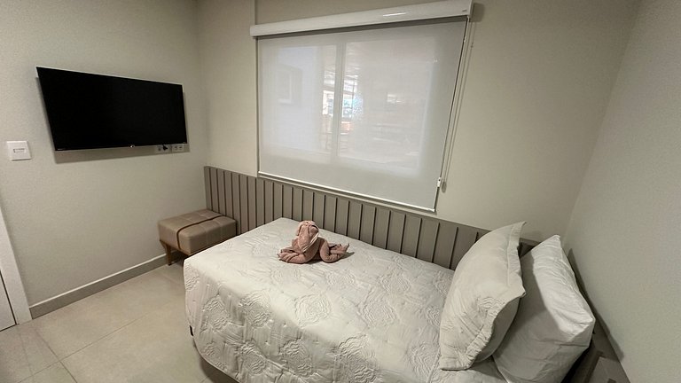 Novo e moderno apt ao lado do Shopping - Centro