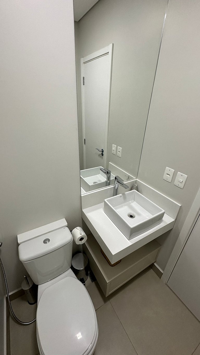 Apartamento com linda vista no centro de Foz