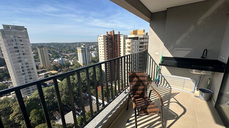 Apartamento com linda vista no centro de Foz