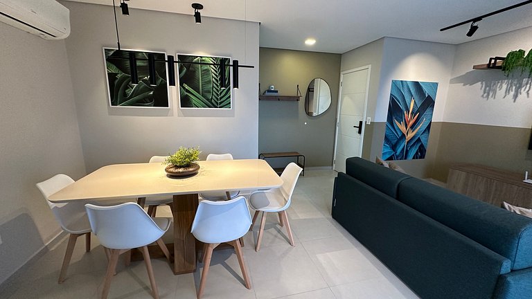 Amplo apartamento central com linda vista de Foz