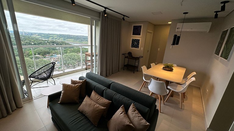 Apt Central com Vista e Garagem - Foz