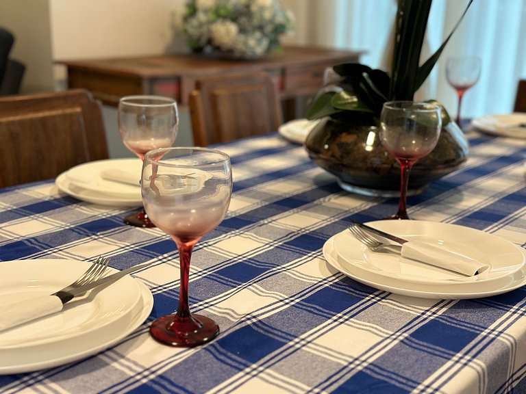 Lindo apt com varanda Gourmet no Centro de Foz