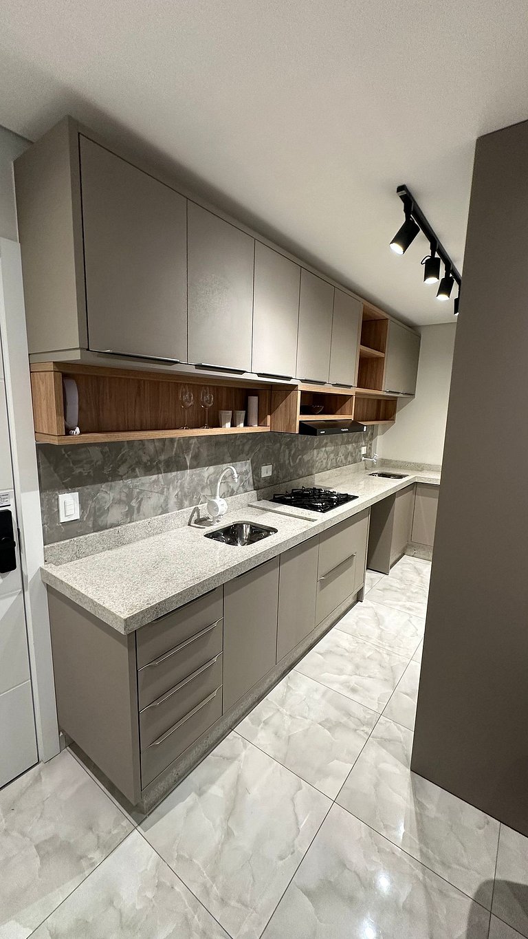 Novo apt no centro de Foz
