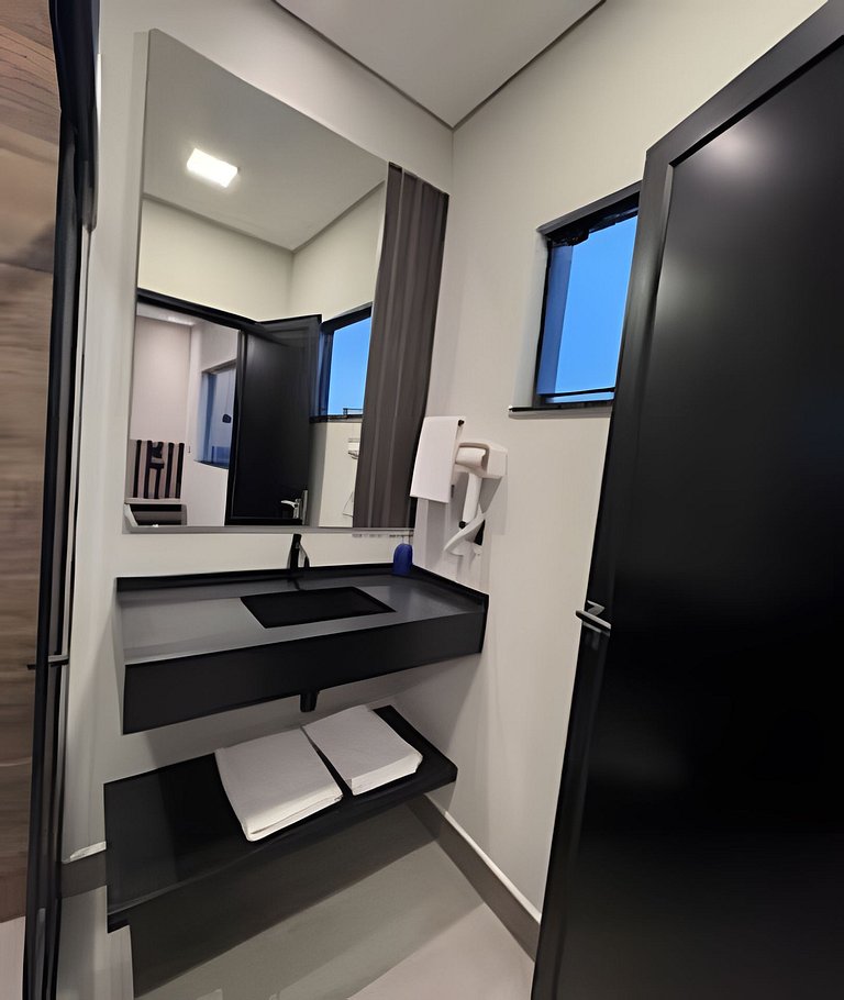 Loft Moderno no Centro de Foz