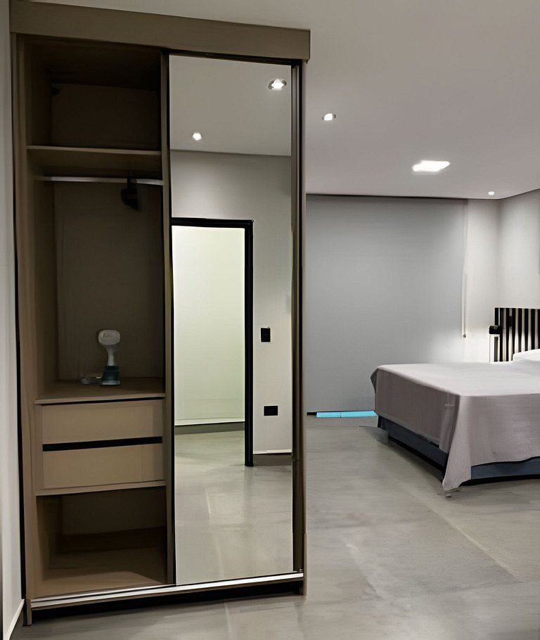 Loft Moderno no Centro de Foz