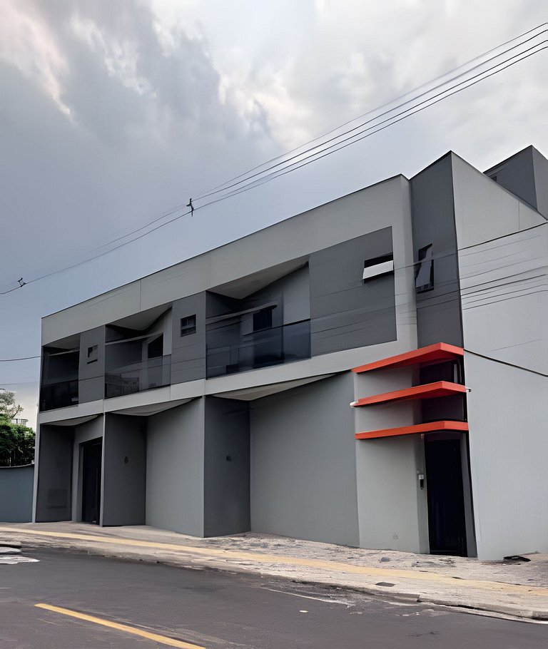 Loft Moderno no Centro de Foz