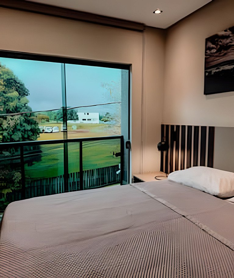 Loft Moderno no Centro de Foz