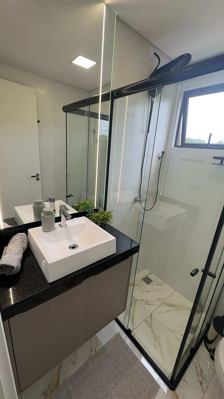 Apt próx. Av. Cataratas - Crisálidas