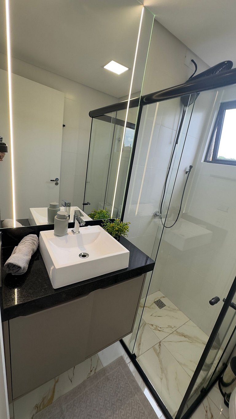 Apt próx. Av. Cataratas - Crisálidas