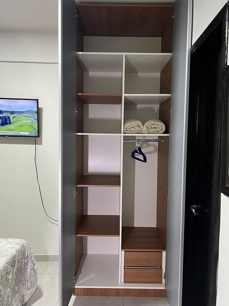 Studio Central com WiFi 250mb e Garagem