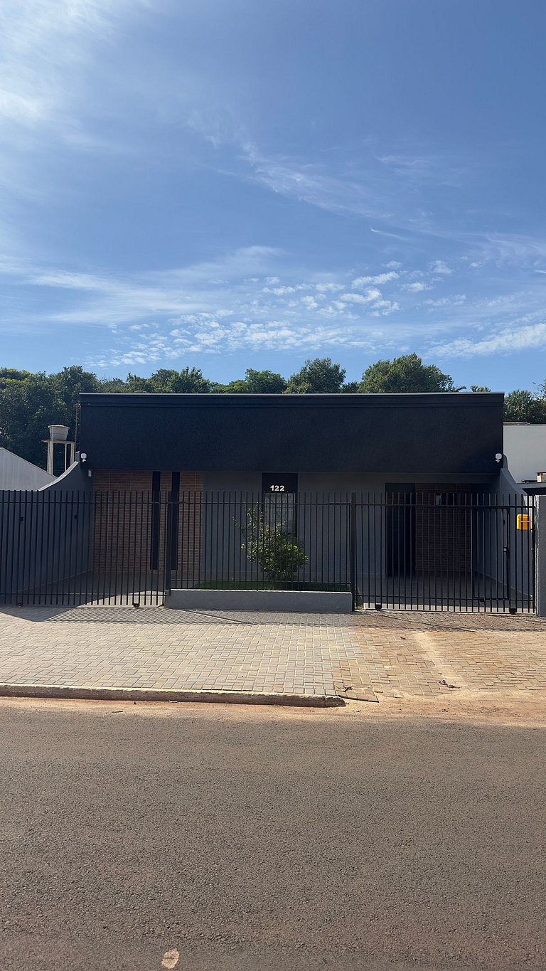 Casa Térrea na Av. das Cataratas - Garagem