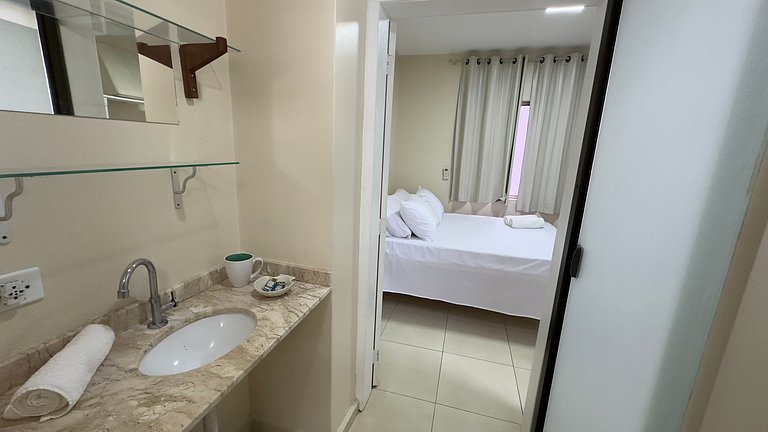 Apt com acessibilidade no último andar com linda vista no ce