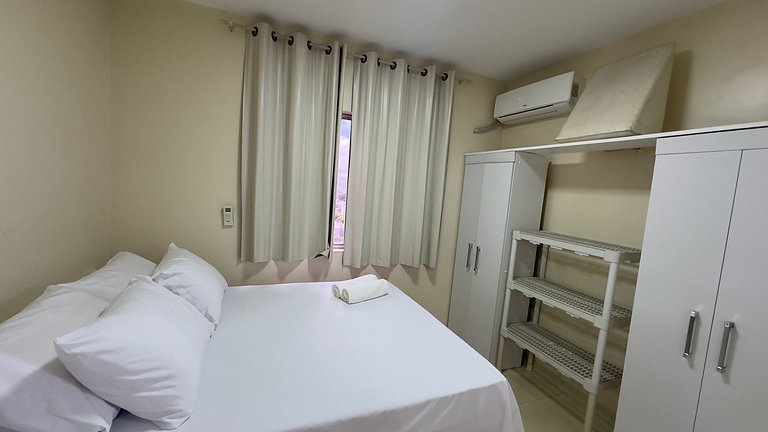 Apt com acessibilidade no último andar com linda vista no ce
