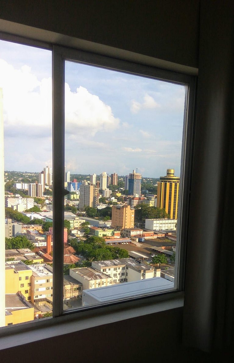 Apt com acessibilidade no último andar com linda vista no ce