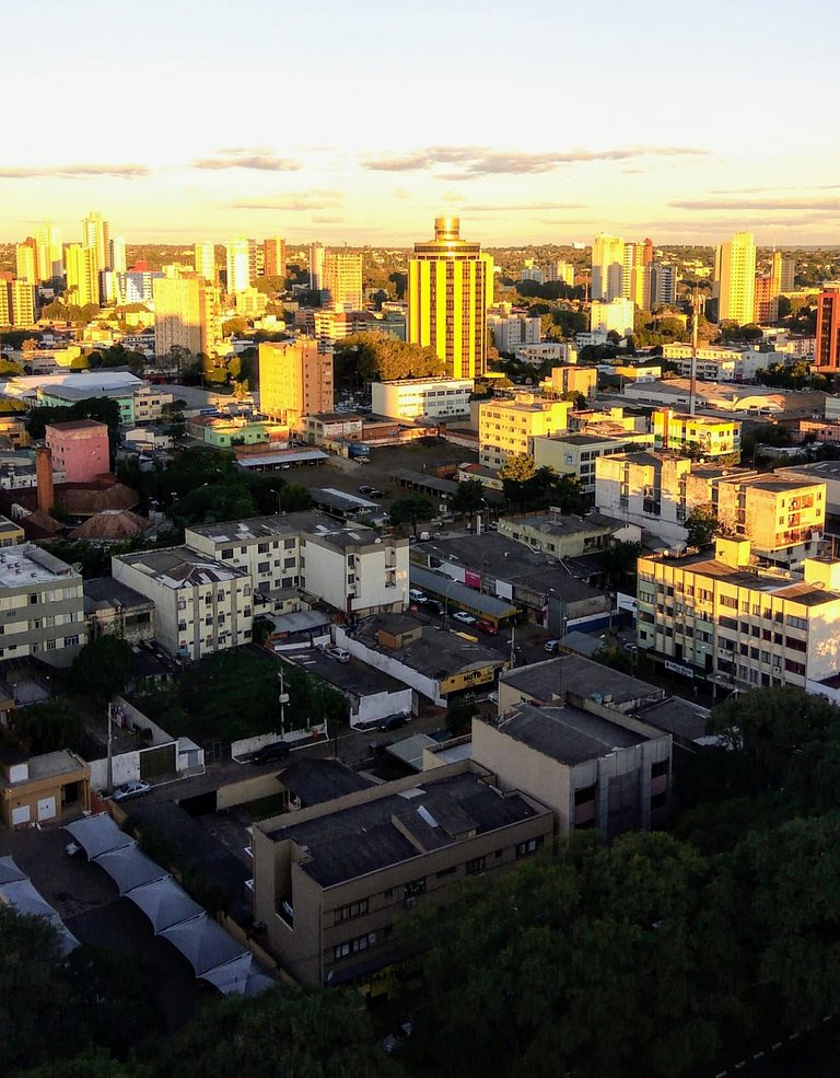Apt com acessibilidade no último andar com linda vista no ce