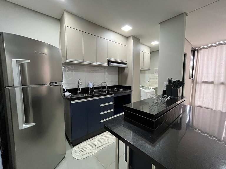 Amplo apartamento a poucos passos do Shopping JL - Centro de
