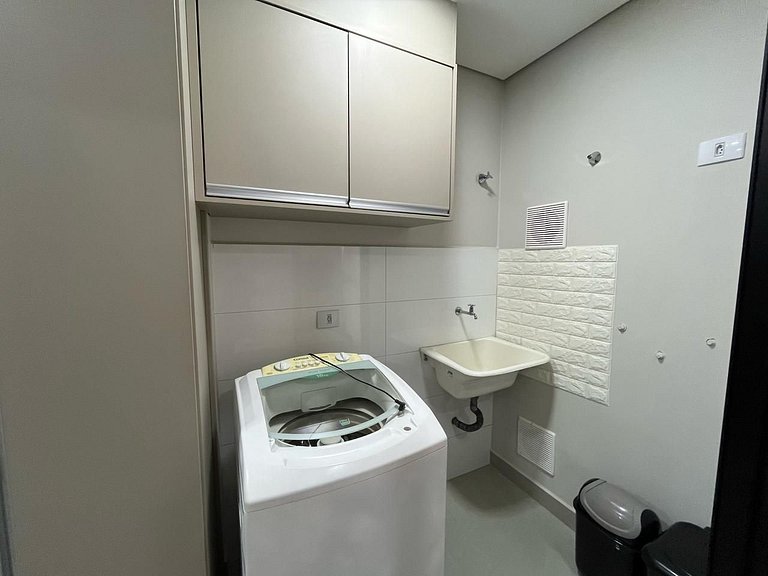 Amplo apartamento a poucos passos do Shopping JL - Centro de