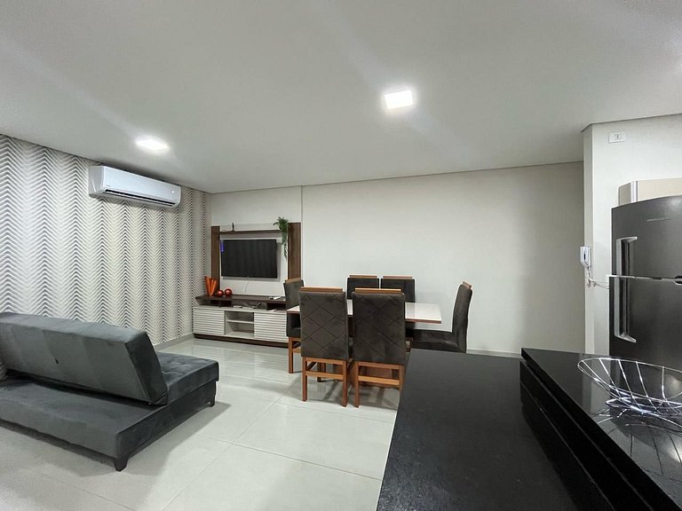 Amplo apartamento a poucos passos do Shopping JL - Centro de