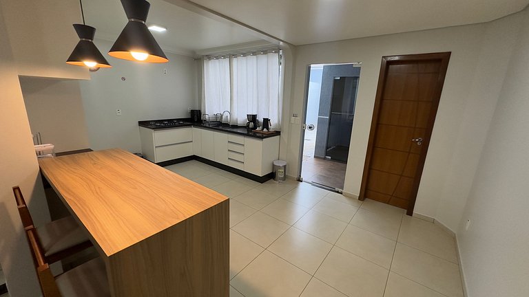 Linda e confortável casa em excelente localização