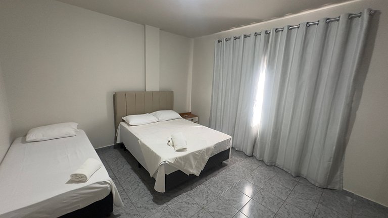 Amplo apt perto do Paraguai - Vila Portes