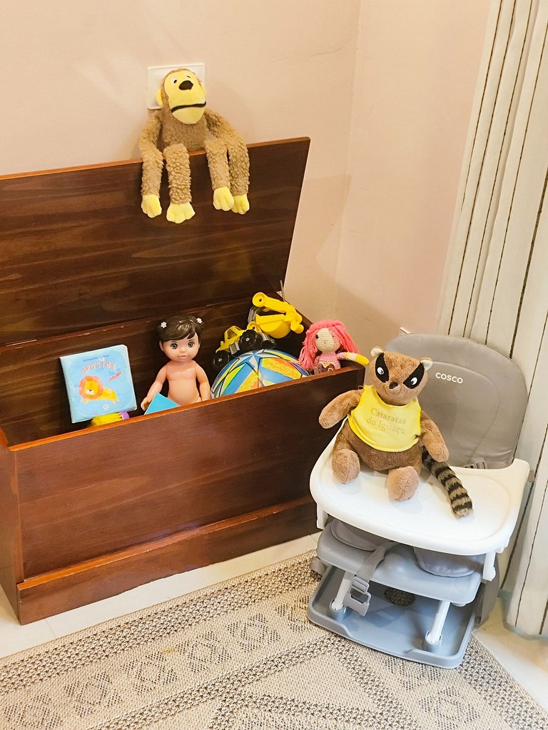 Apto c/ Jardim -Bela decoração - Seguro para criança