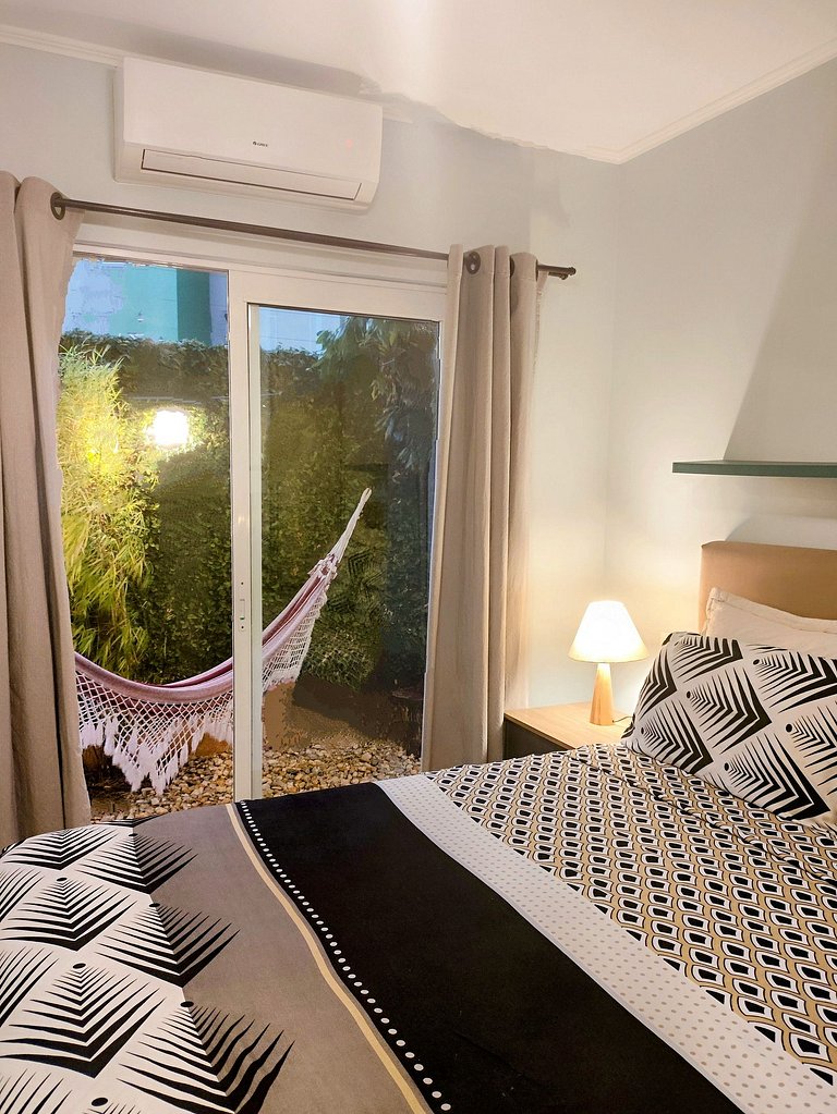 Apto c/ Jardim -Bela decoração - Seguro para criança