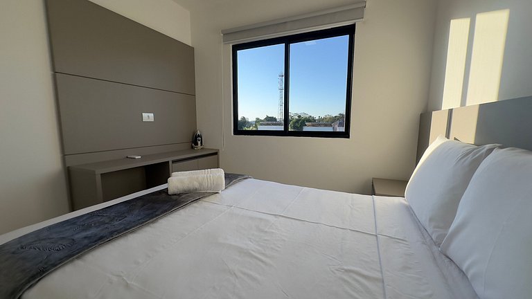 Novíssimo apt na região central de Foz- Crisálidas