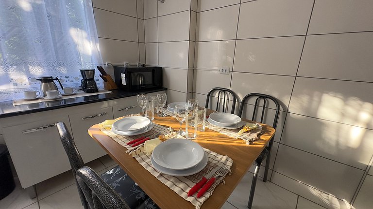 Conforto e praticidade em hospedagem para famílias