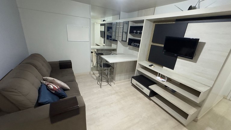 Apt 2 Quartos na Av. Paraná - Portaria 24h