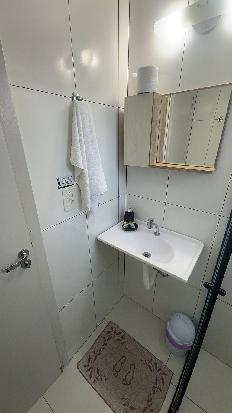 Apt 2 Quartos na Av. Paraná - Portaria 24h