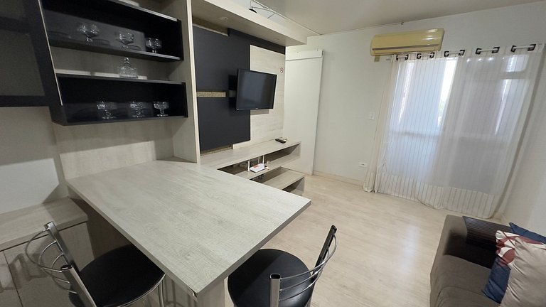 Apt 2 Quartos na Av. Paraná - Portaria 24h