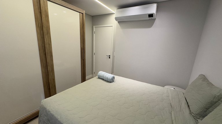 Conforto e Estilo no Coração de Foz – 4 Pessoas